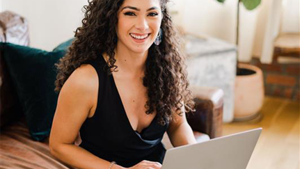 woman at laptop